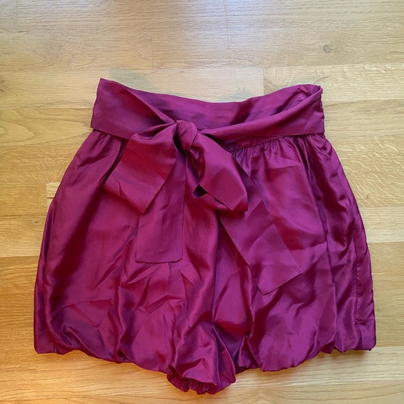 NWOT 100% Silk Purple Bubble Shorts w/ Pockets - Picture 2 of 5